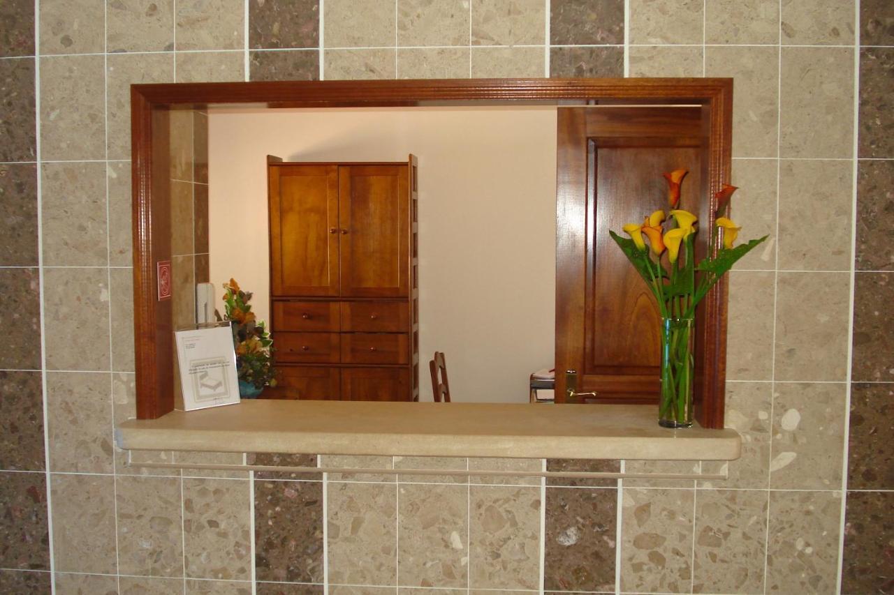 Castro Hotel Agueda Bagian luar foto