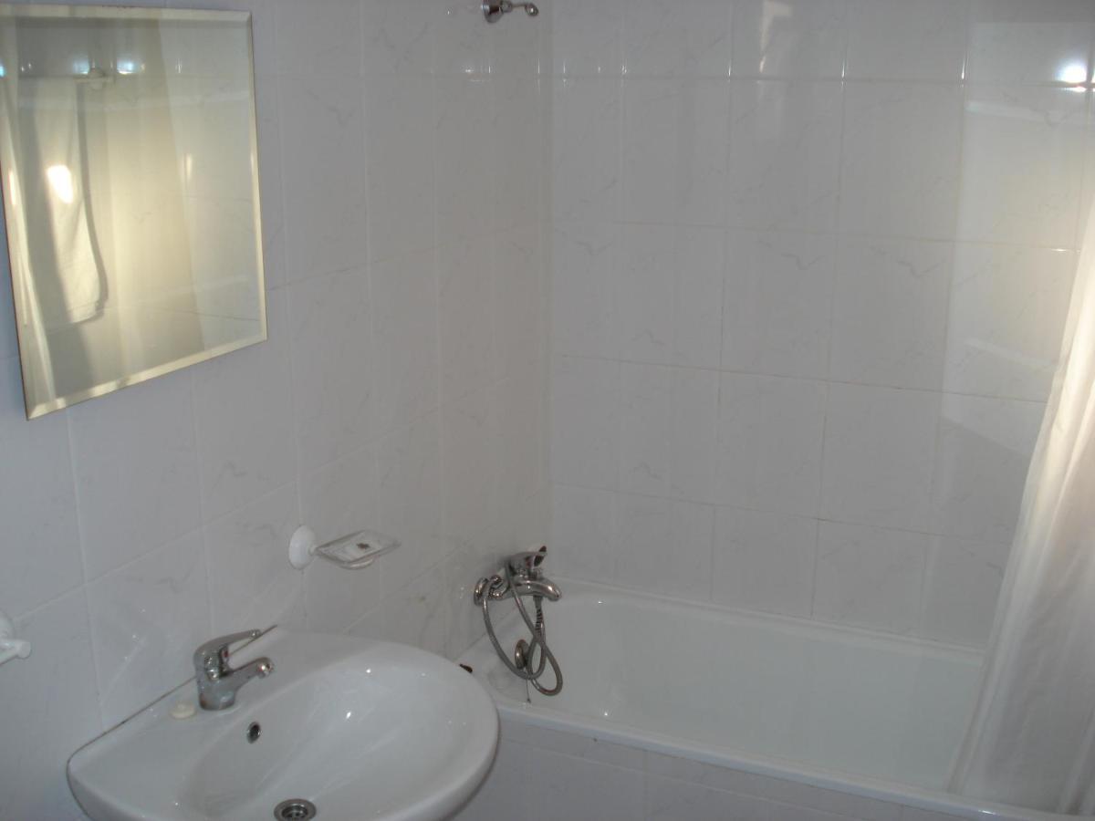 Castro Hotel Agueda Ruang foto